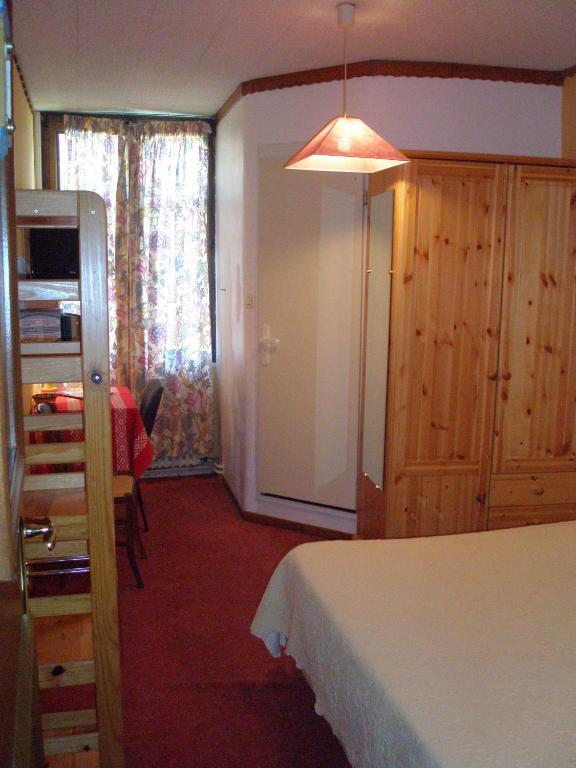 Hotel Des Alpes Brides-les-Bains Rom bilde